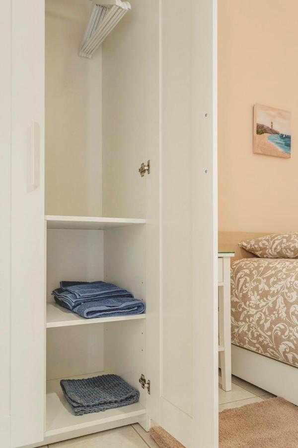 Tiny Apartment *